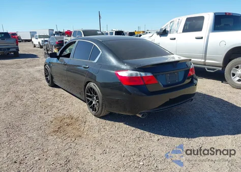 2015 Honda Accord Sport z USA, uszkodzony, nr VIN 1HGCR2E5XFA119004